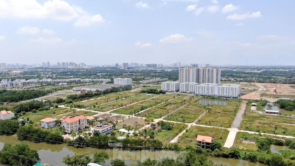 Hàng loạt các đô thị xuất hiện làm cho nhà đất Hóc Môn tăng giá một cách chóng mặt